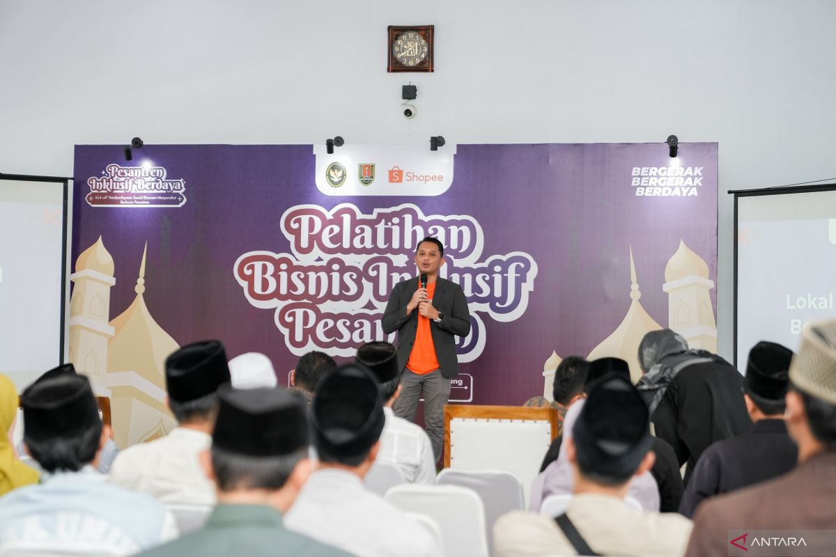 Shopee dukung pemerintah melalui pelatihan digital bagi para santri