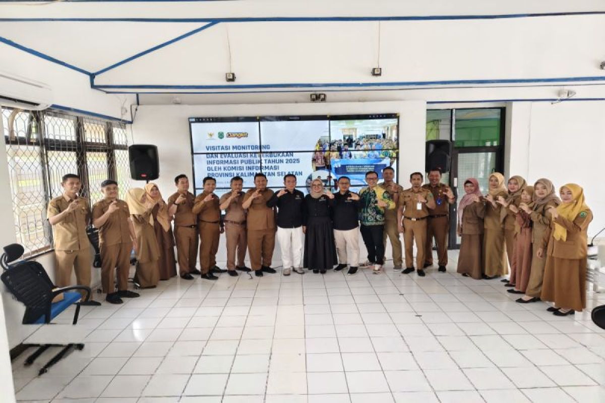 Diskominfosandi HSU-KI Kalsel bahas monev keterbukaan informasi publik
