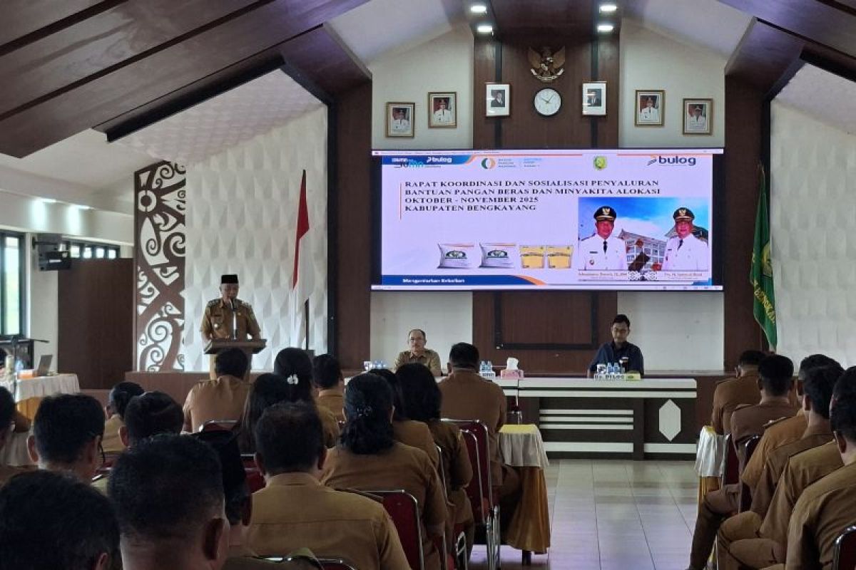 Bulog Cabang  Singkawang salurkan bantuan pangan untuk 19.417 KPM