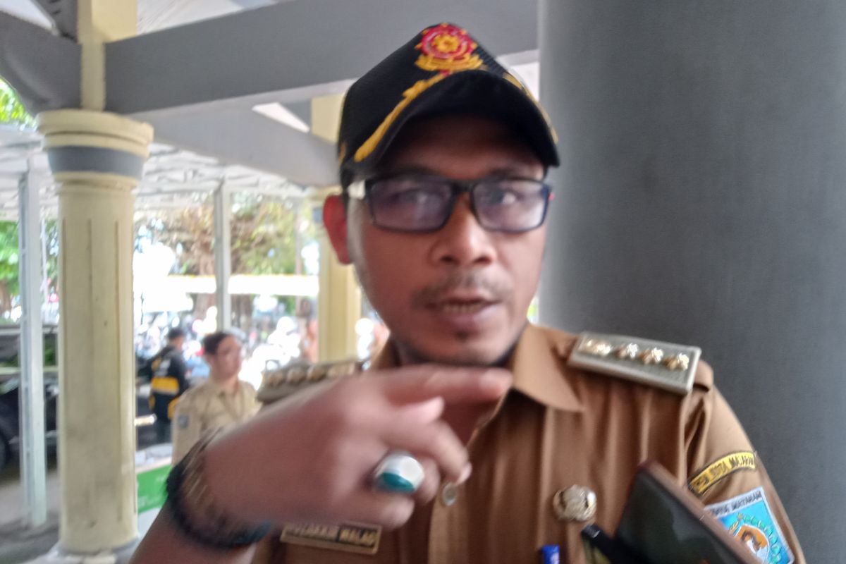 Cegah abrasi, Tanggul ban insang siap dipasang di Pantai Ampenan Mataram