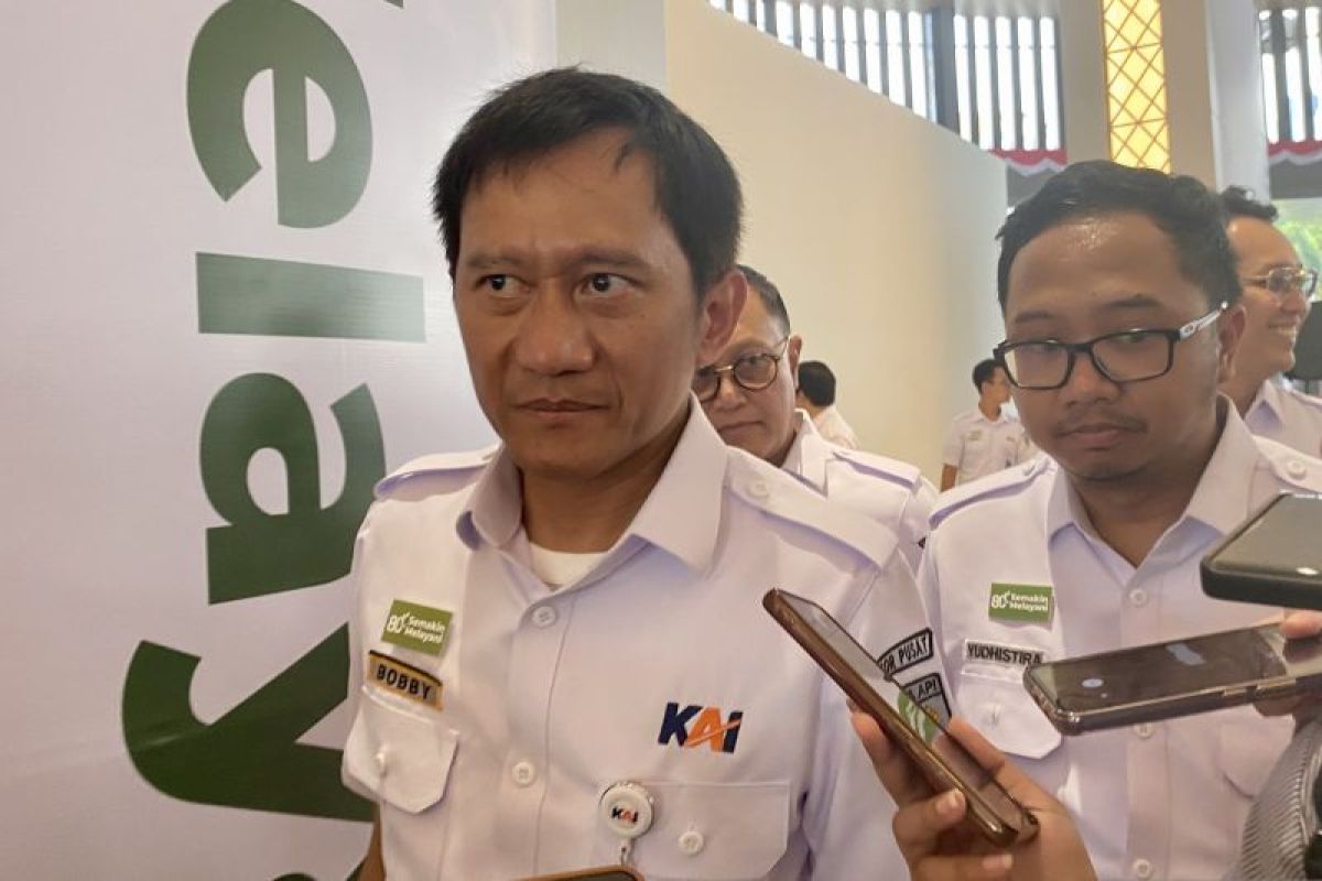 Mulai 2026, KAI tergetkan pengembangan kereta luar Jawa
