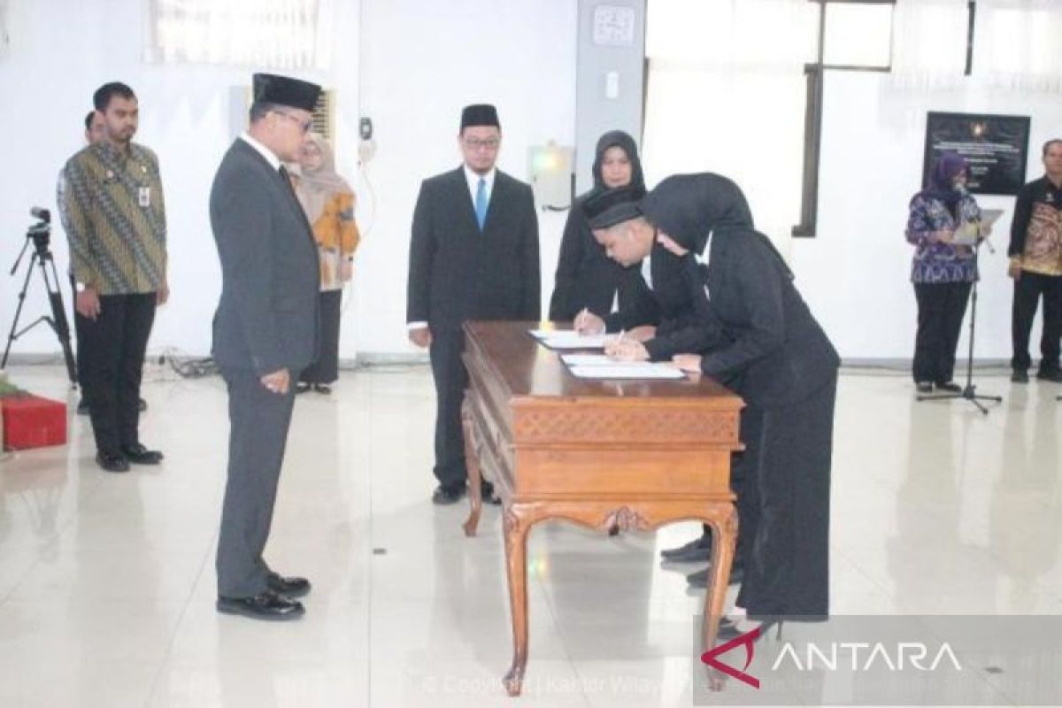 Pelantikan Notaris Pengganti di Kalsel komitmen perkuat pelayanan hukum masyarakat