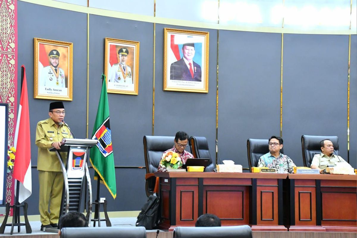 Pemko bersama DPRD Kota Padang gelar Rakor bersama tim Komisi Pemberantasan Korupsi RI