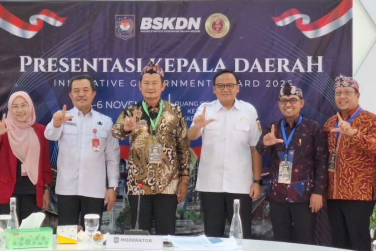 Inovasi Simaya dan Laserku antar Lamongan bersaing di IGA 2025
