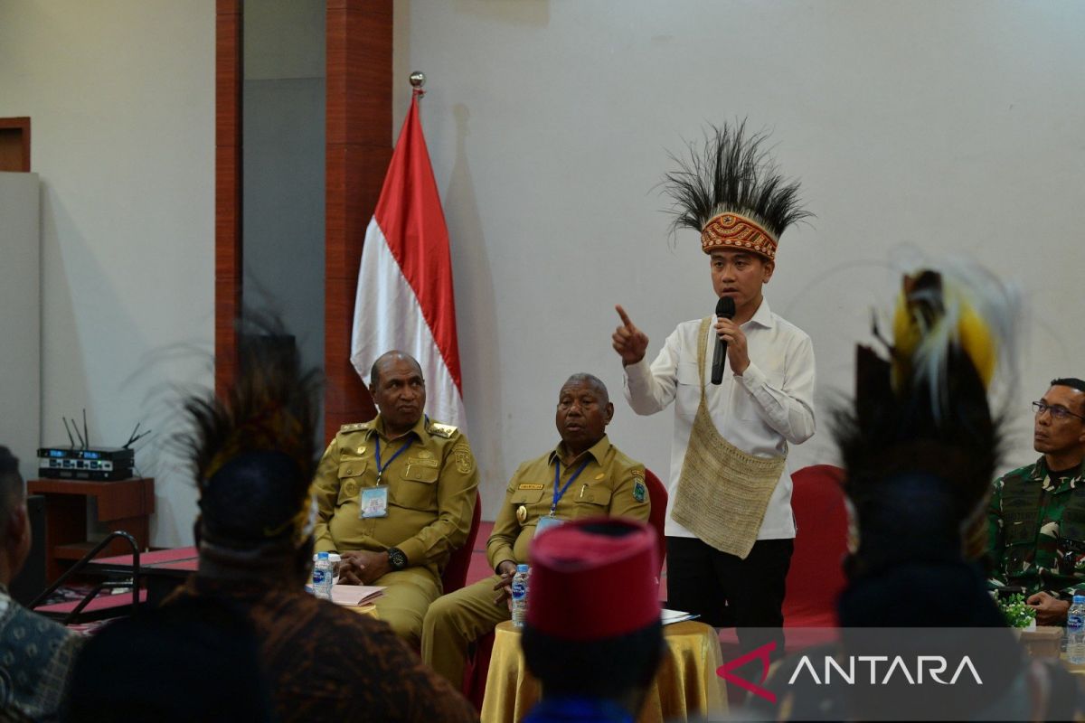 Gibran ajak tokoh masyarakat Papua kawal dana Otsus agar tepat sasaran