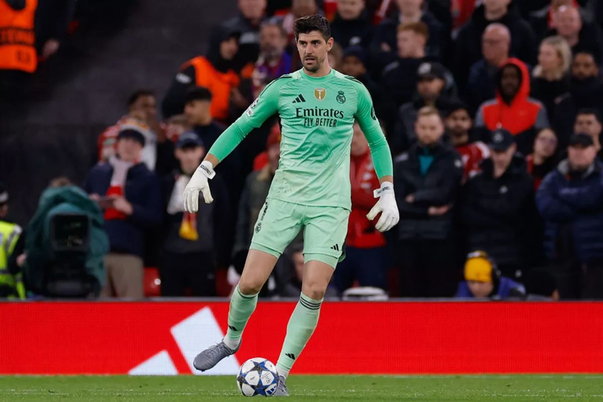 Courtois alami cedera paha dan absen pada jeda internasional