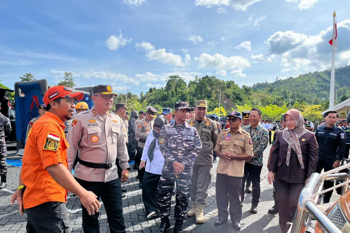 Polda Sulbar apel siaga antisipasi bencana hidrometeorologi