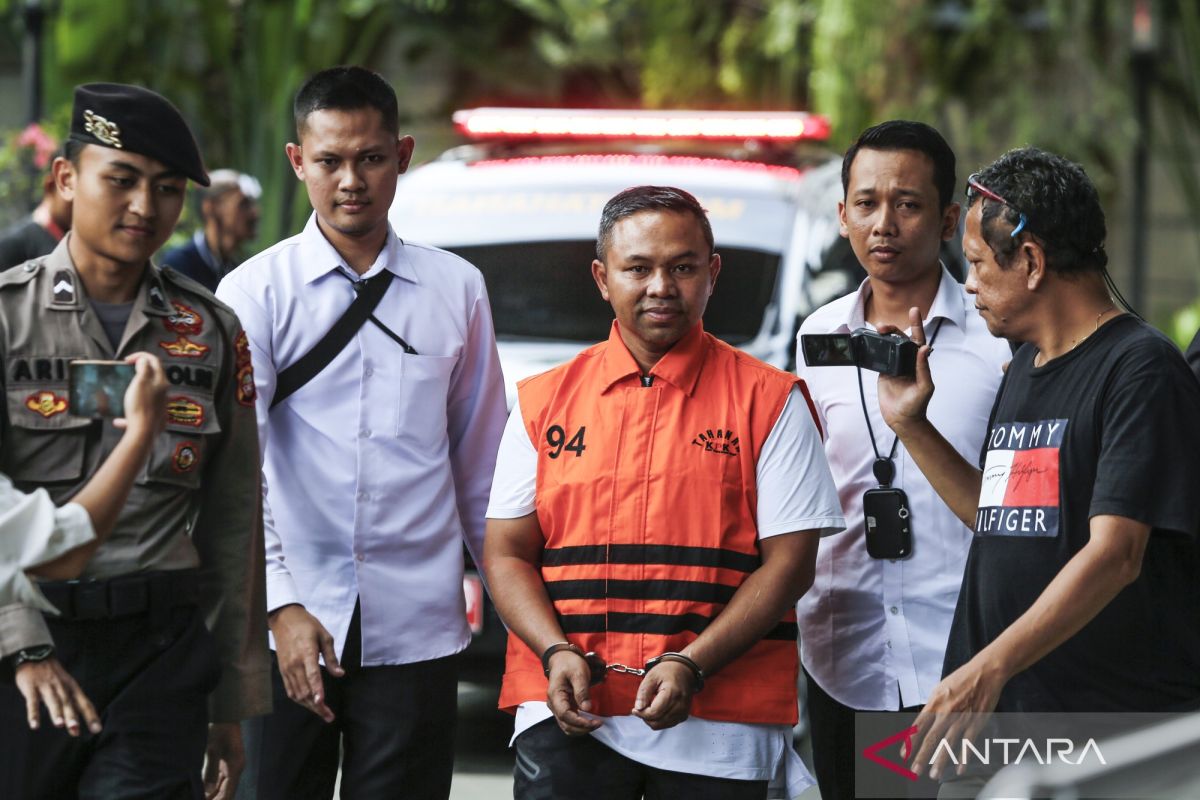 KPK sebut AW minta 'jatah preman' sejak awal jabat gubernur Riau