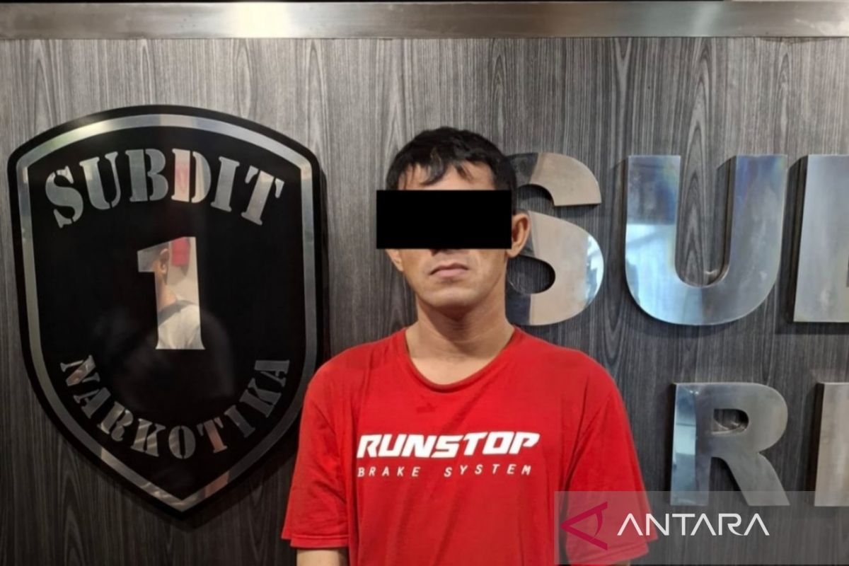 Polda Metro Jaya tangkap pelaku berikut ribuan ekstasi di Jakpus