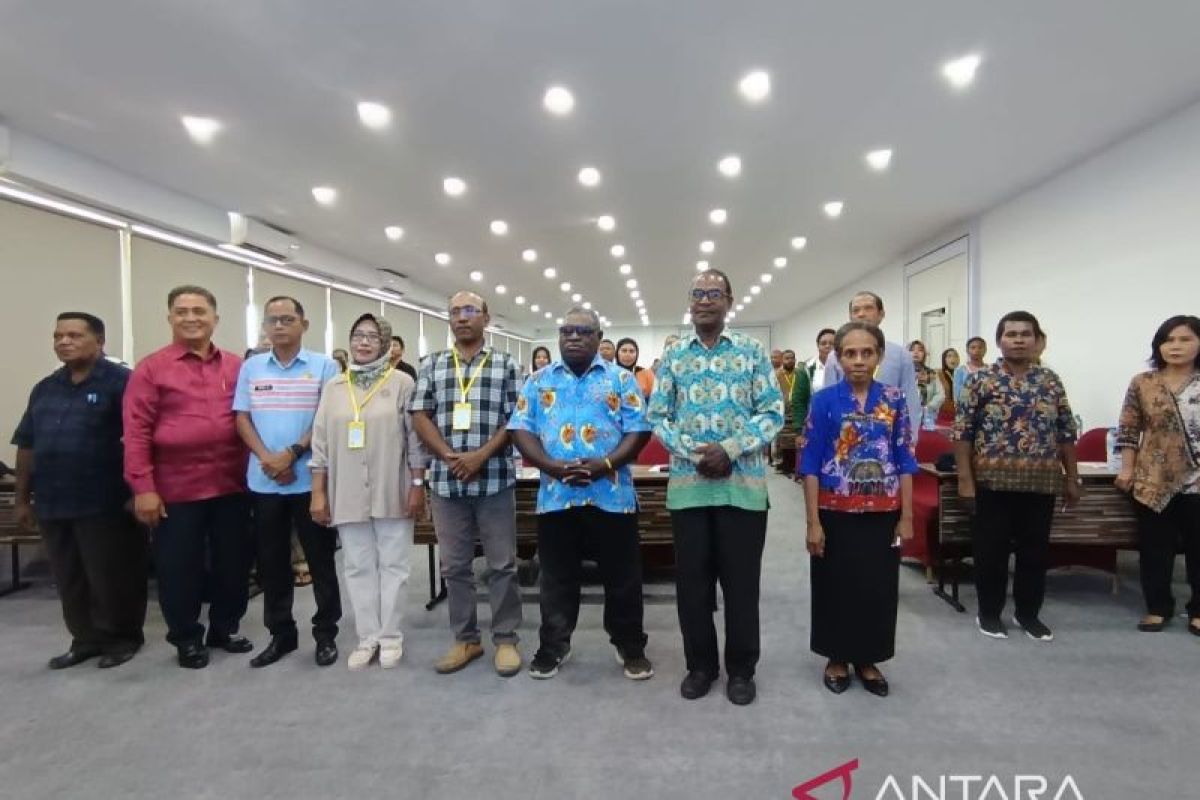 Pemkot Sorong latih pengurus Kopdes Merah Putih susun proposal bisnis