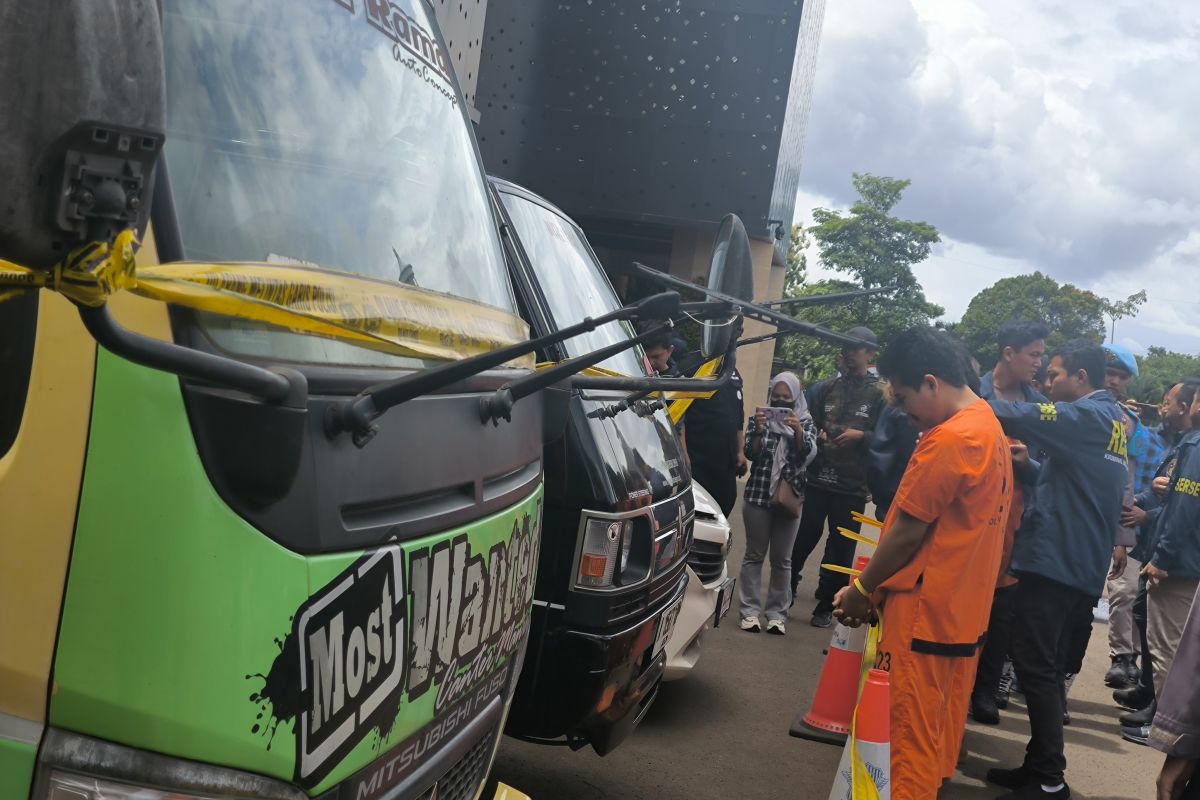 Polda Banten ungkap dua komplotan pencuri mobil pikap lintas provinsi