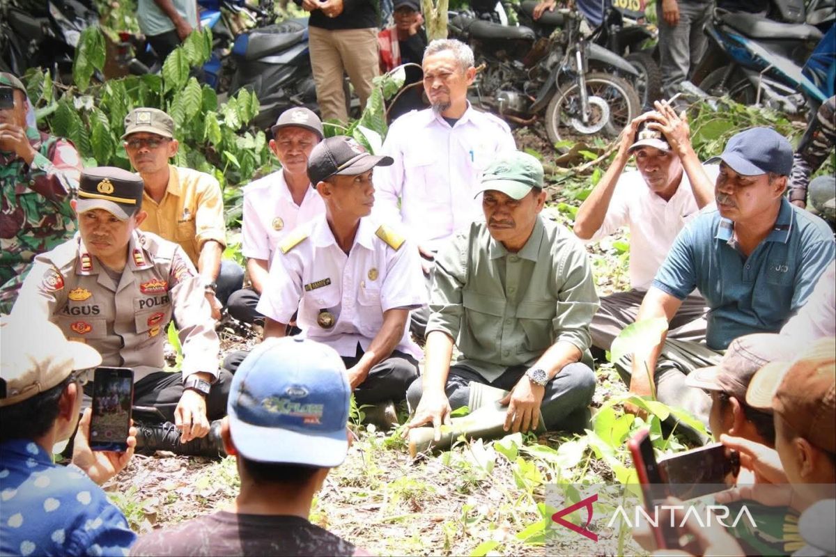 Wabup Dompu janji tindaklanjuti keluhan warga soal penguasaan lahan Doro Kadindi