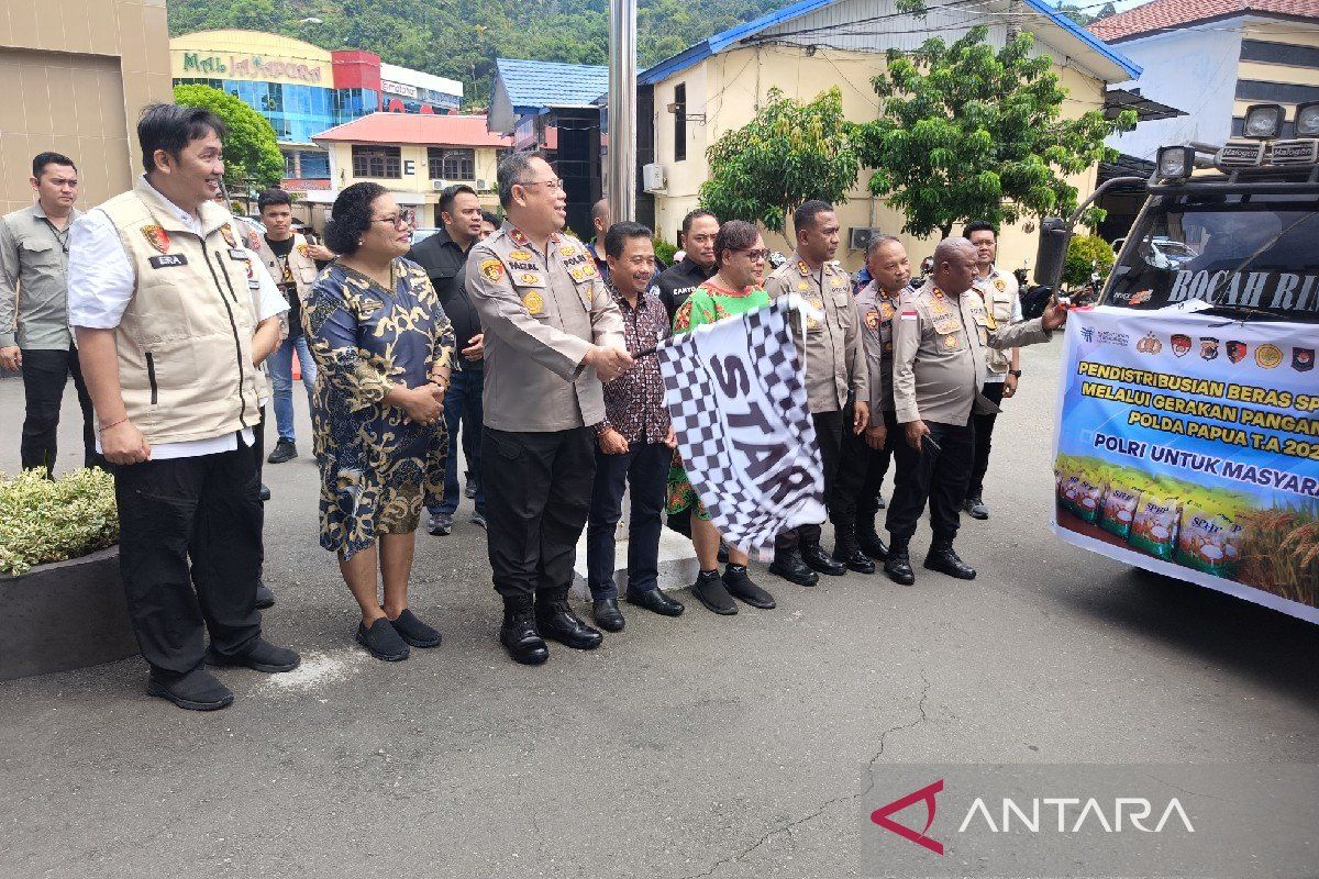 Polda Papua-Perum Bulog salurkan 165 ton beras SPHP untuk menstabilkan harga