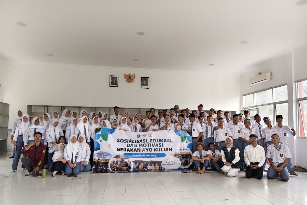 Sebanyak 75 siswa SRMA 32 Lampung Selatan diedukasi Gerakan Ayo Kuliah