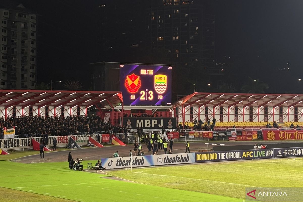 Dua gol Adam Alis bawa Persib Bandung menang 3-2 atas Selangor FC