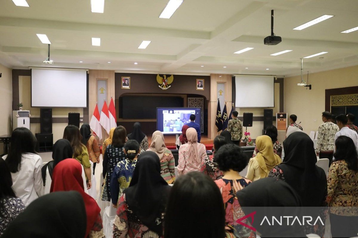 Kemenkum Riau Ikuti Obrolan Penilaian Kompetensi Series 2.0