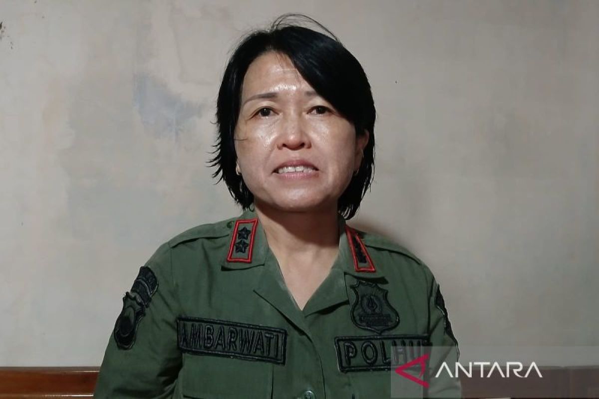 Perhutani bantu 4.000 bibit tanaman buah untuk warga Desa Congkrang Temanggung