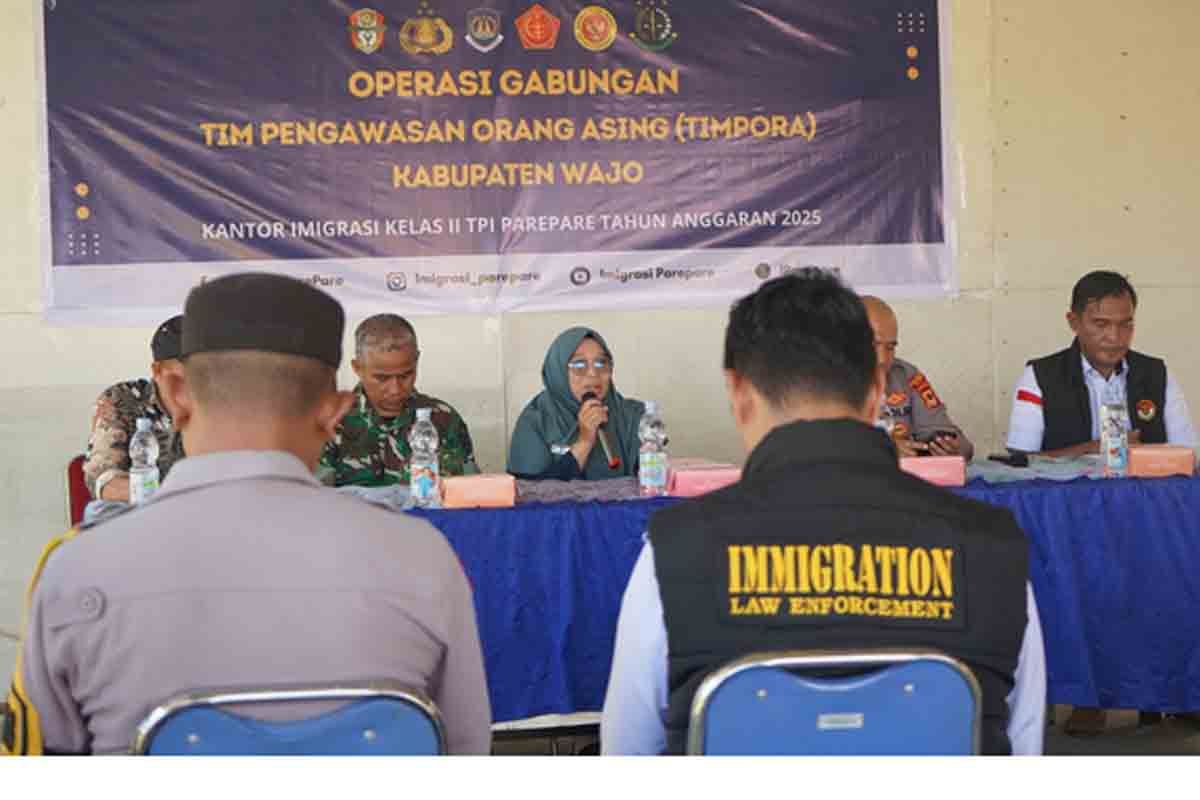 Buru orang asing, Imigrasi Parepare gelar operasi gabungan di Wajo