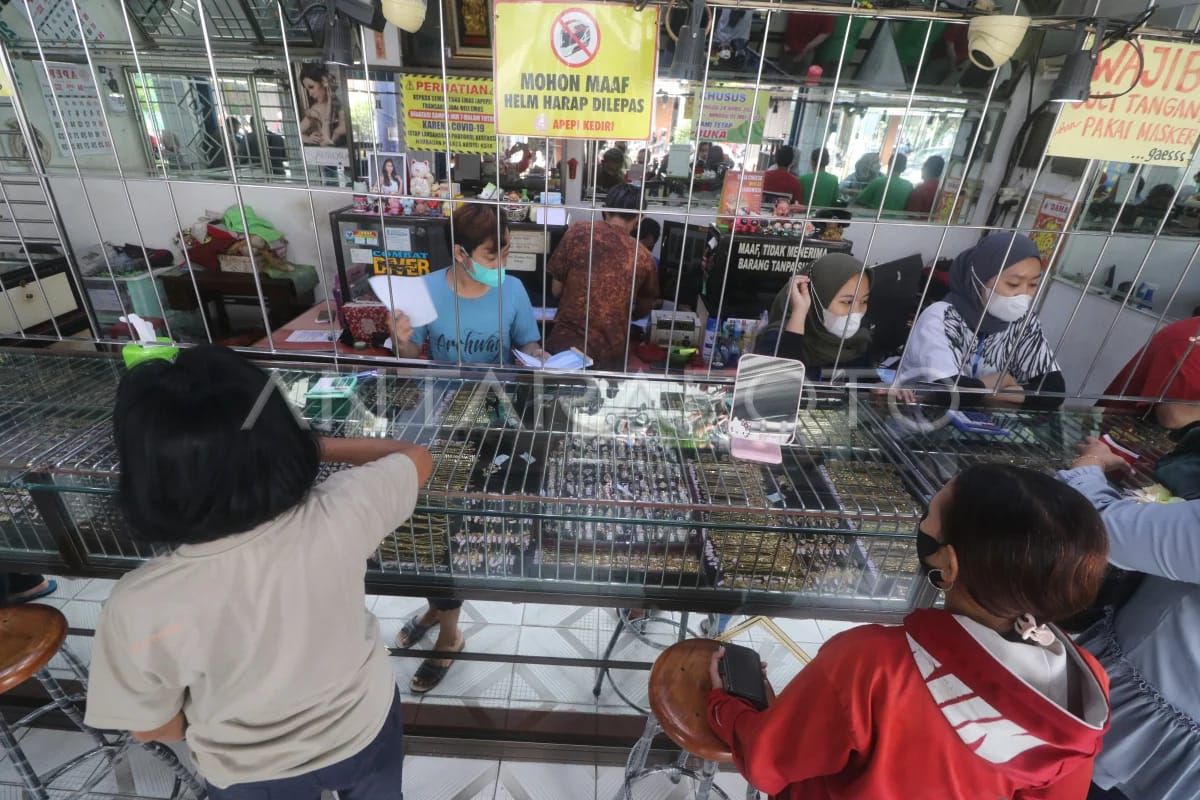 Komoditas emas perhiasan pengaruhi inflasi Kediri raya