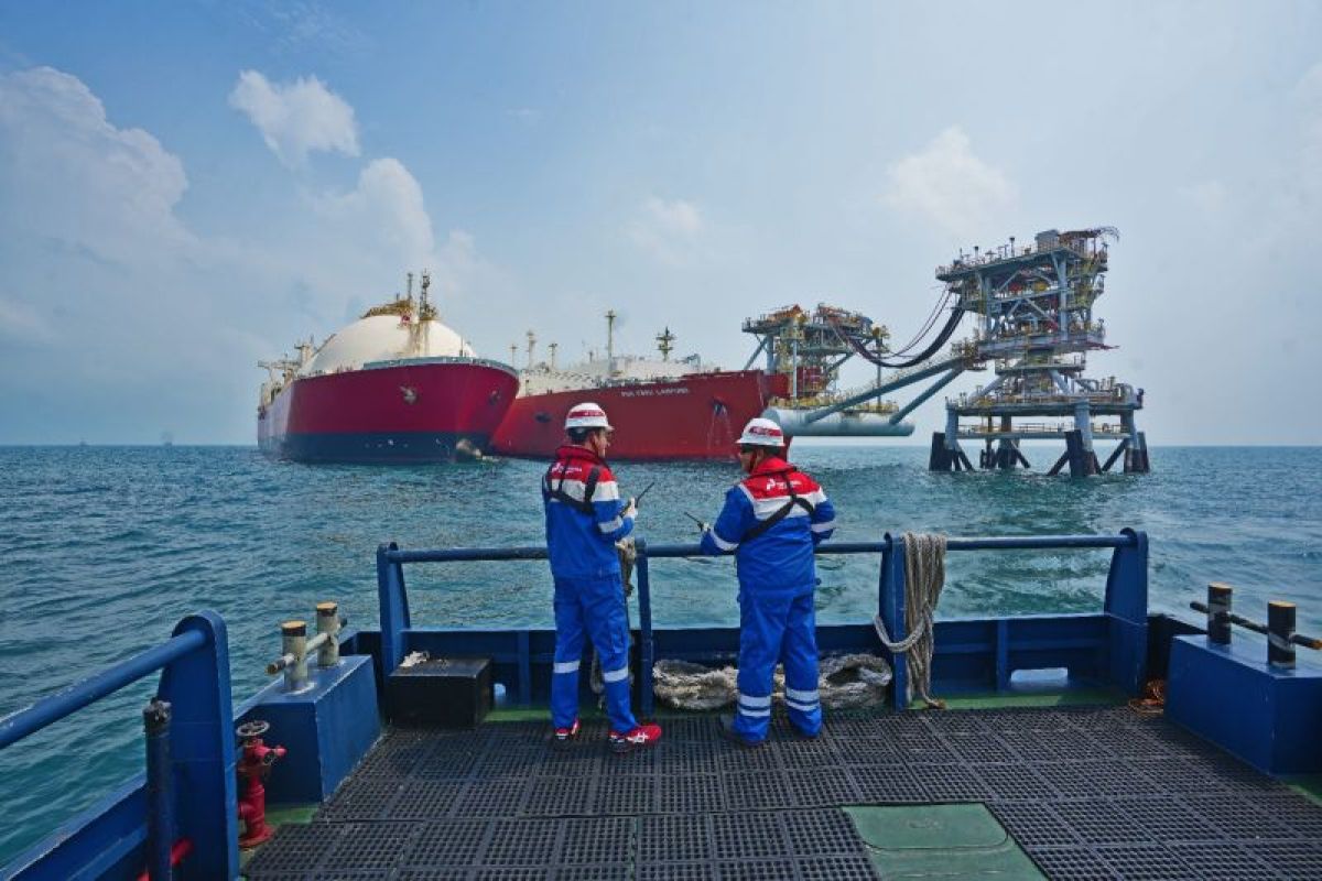FSRU Lampung terima kargo LNG, jaga keandalan layanan energi untuk kelistrikan