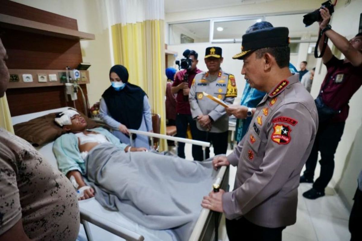 Korban ledakan di SMAN 72 Jakarta masih trauma