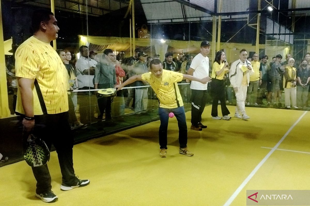 Diresmikan Bahlil, Golkar kini punya lapangan padel