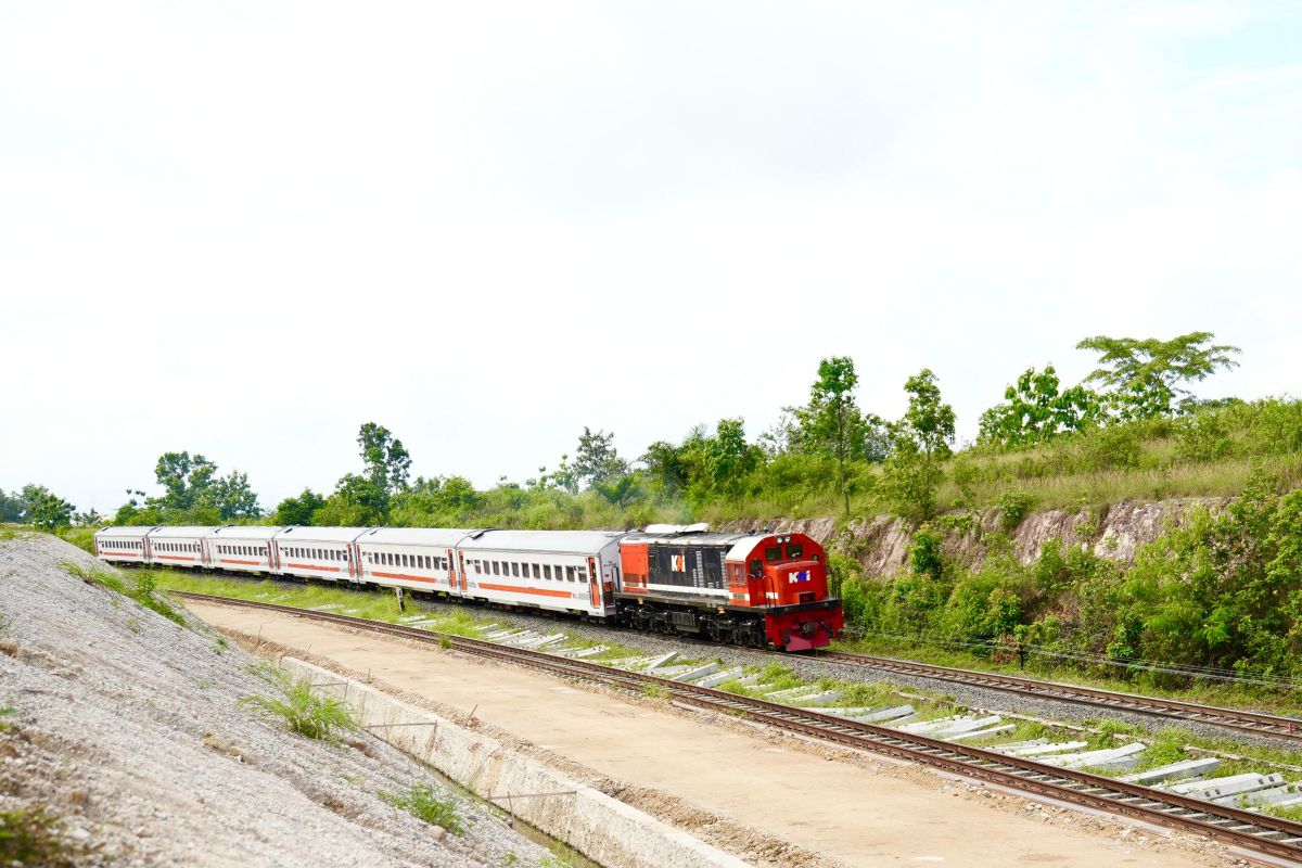 KA Rajabasa Jadi Pilihan Mobilitas Utama di Sumatra Selatan dan Lampung, Layani 557 Ribu Pelanggan Januari-Oktober 2025