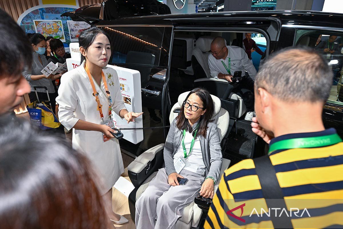 Deretan produk mobilitas naru dipamerkan di ajang CIIE kedelapan
