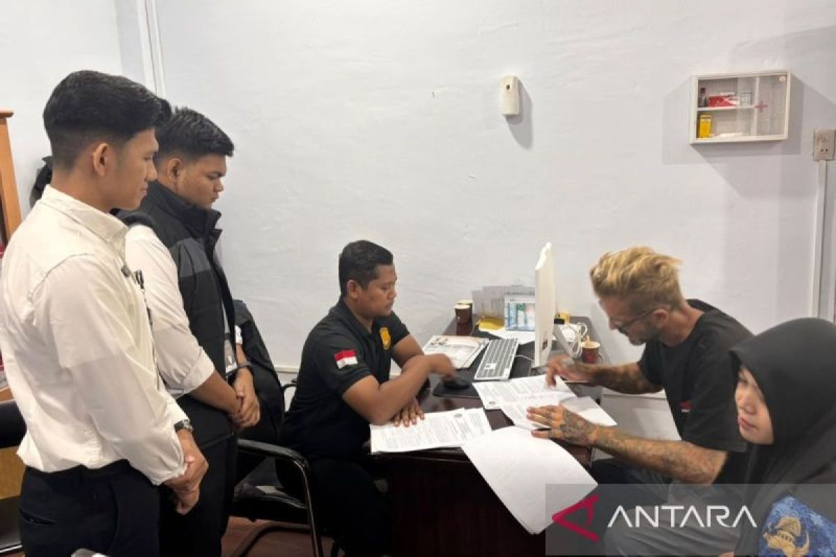 Imigrasi Meulaboh deportasi WN Jerman karena berbuat onar di Pulau Simeulue