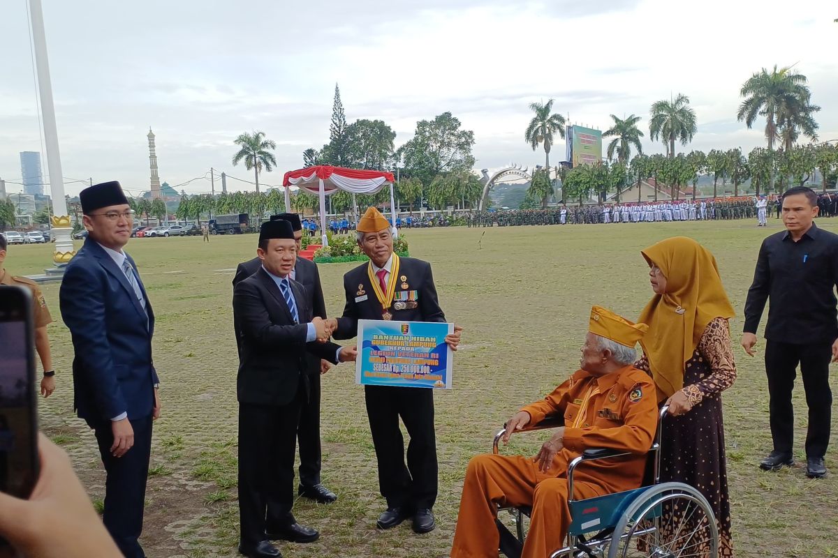 Peringatan Hari Pahlawan dimaknai sebagai perjuangan melalui ilmu pengetahuan