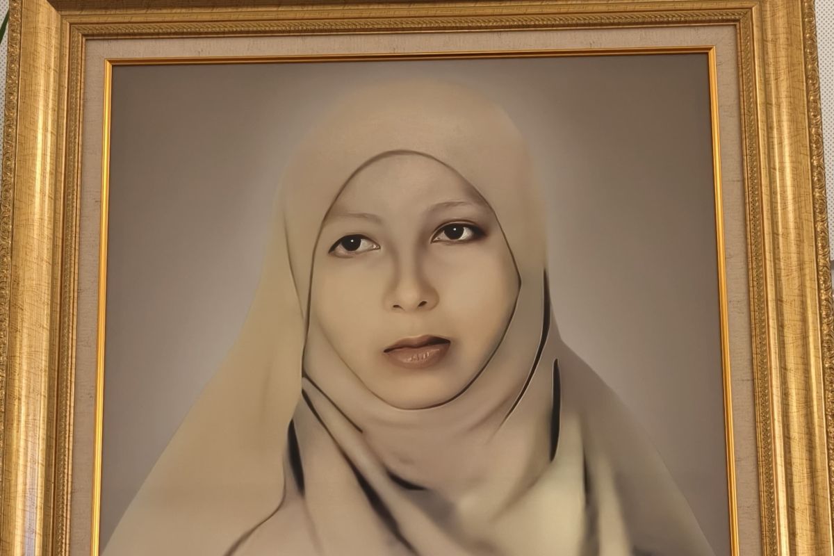 Prabowo anugerahi Rahmah El Yunusiyah Pahlawan pendidikan Islam