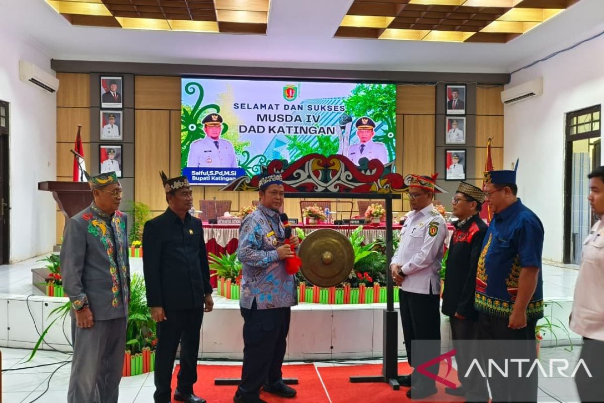 Bupati Katingan tekankan peningkatan sinergi adat dan pemerintahan