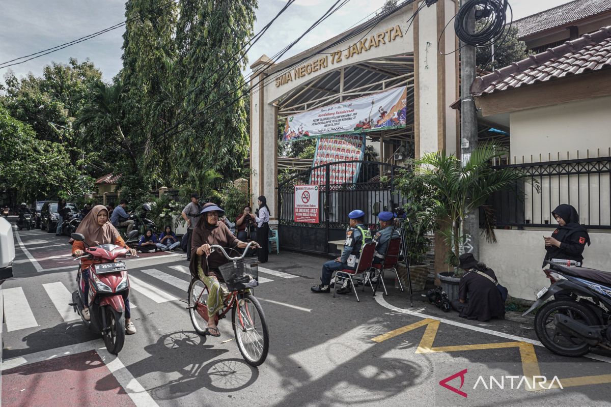 Ledakan SMAN 72, terduga pelaku tak anti agama tertentu
