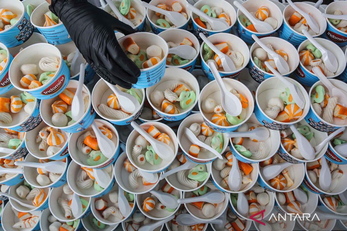 Membentuk generasi yang sehat melalui gerakan gemar makan ikan untuk pelajar di Semarang