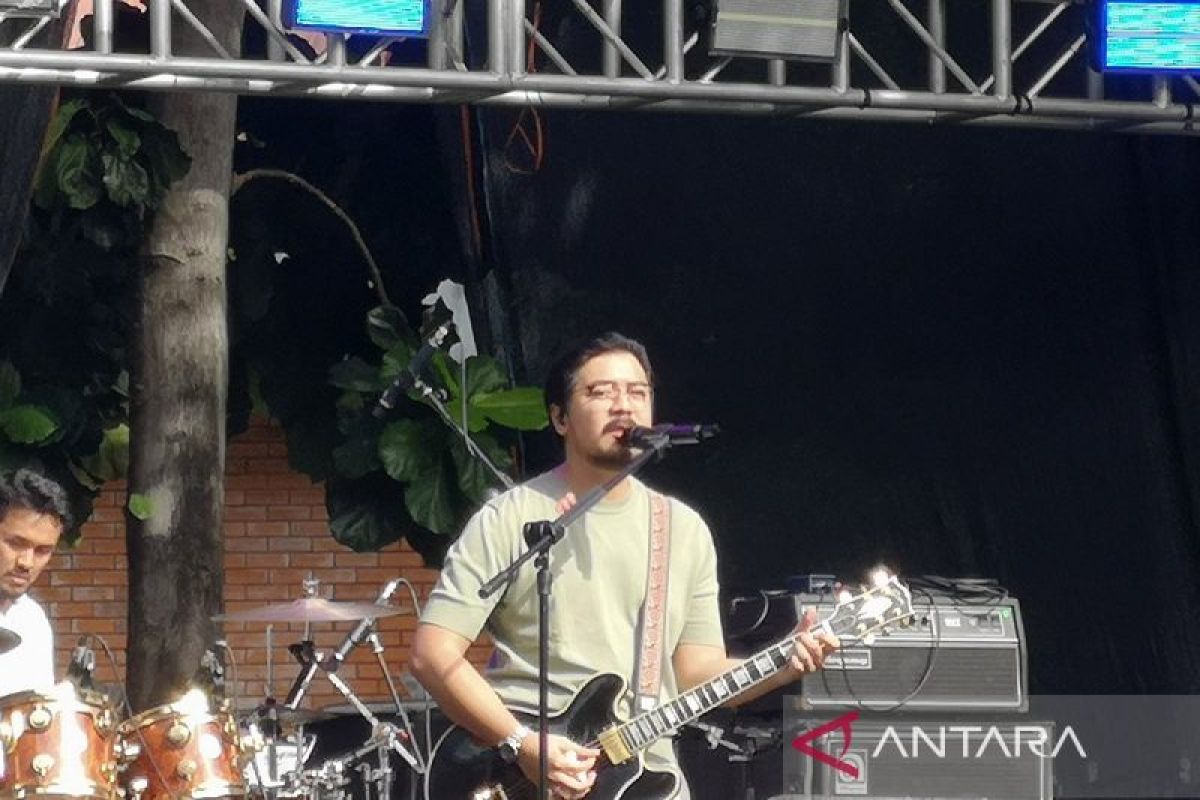 Bilal Indrajaya bawa lagu "tribute" Ade Paloh di Jazz Goes To Campus