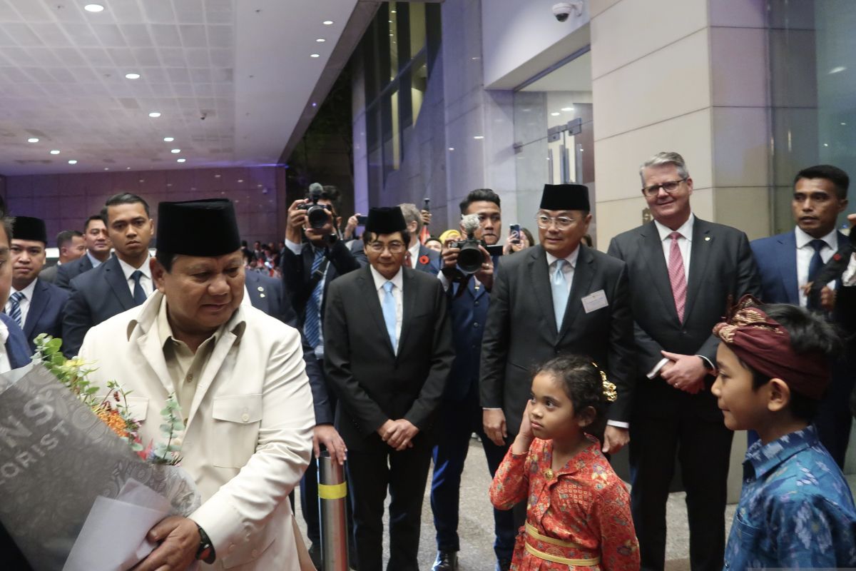 Prabowo disambut diaspora di Australia yang nyanyikan "Indonesia Raya"