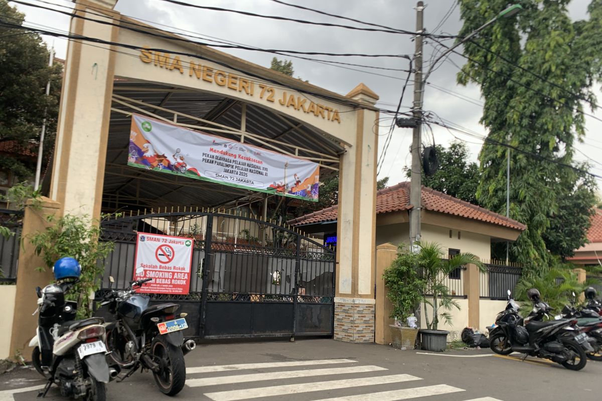 Petugas masih jaga ketat SMAN 72 Jakarta pascaledakan