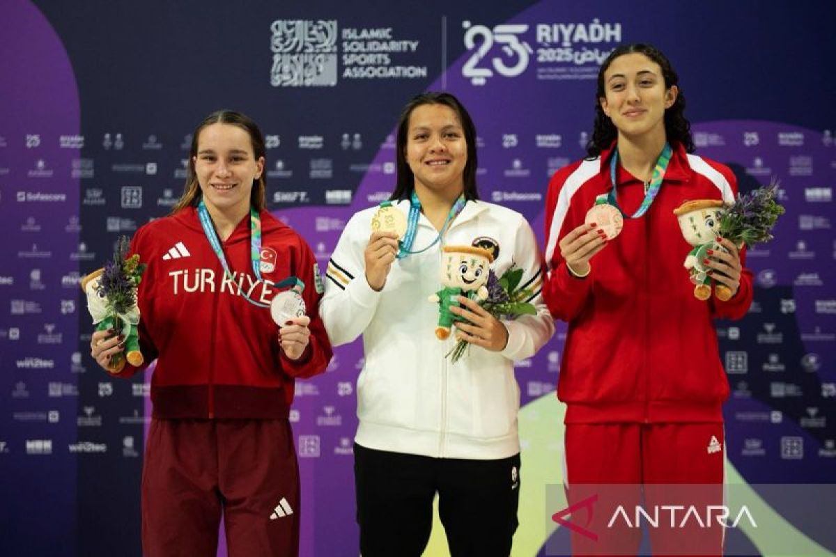 Perenang Adellia persembahkan emas untuk Indonesia di ISG Riyadh 2025