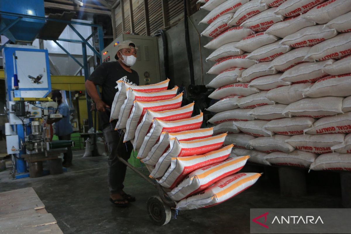 Aceh dapat tambahan cadangan beras 1.700 ton