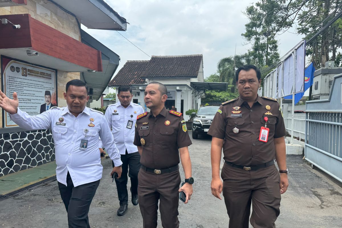 Kajari tinjau LP Tulungagung koordinasi antarinstansi penegak hukum