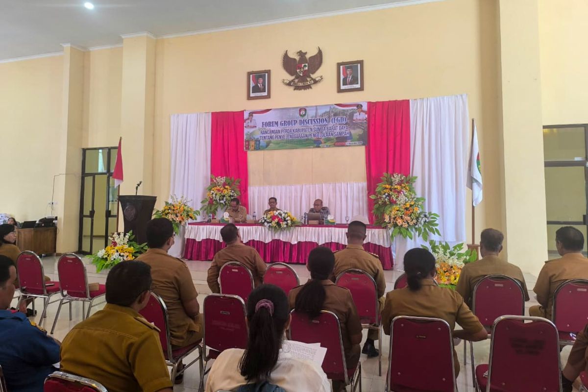 Kemenkum NTT mempercepat Posbakum dan Ranperda Pengelolaan Sampah di SBD