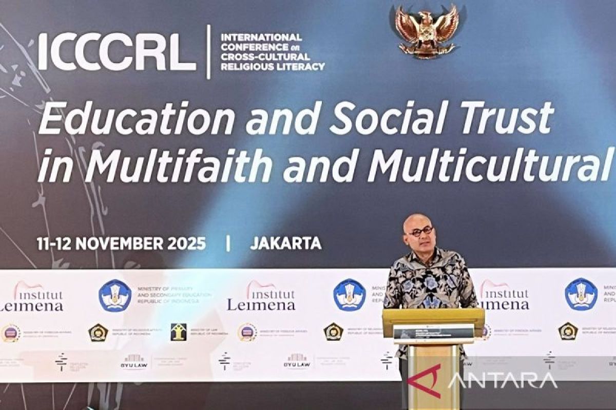 Wamenlu: Dialog lintas budaya-agama semakin penting di era teknologi