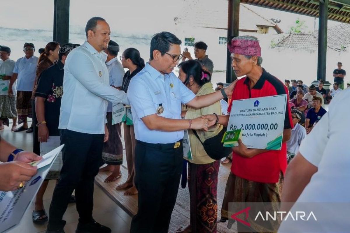 Pemkab Badung pastikan penyaluran bantuan hari raya tepat sasaran