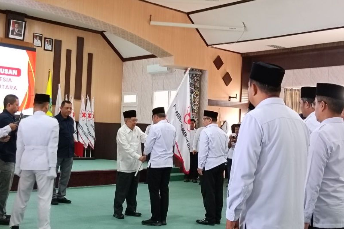 Jusuf Kalla melantik Risdianto sebagai Ketua PMI Kaltara periode 2025--2030