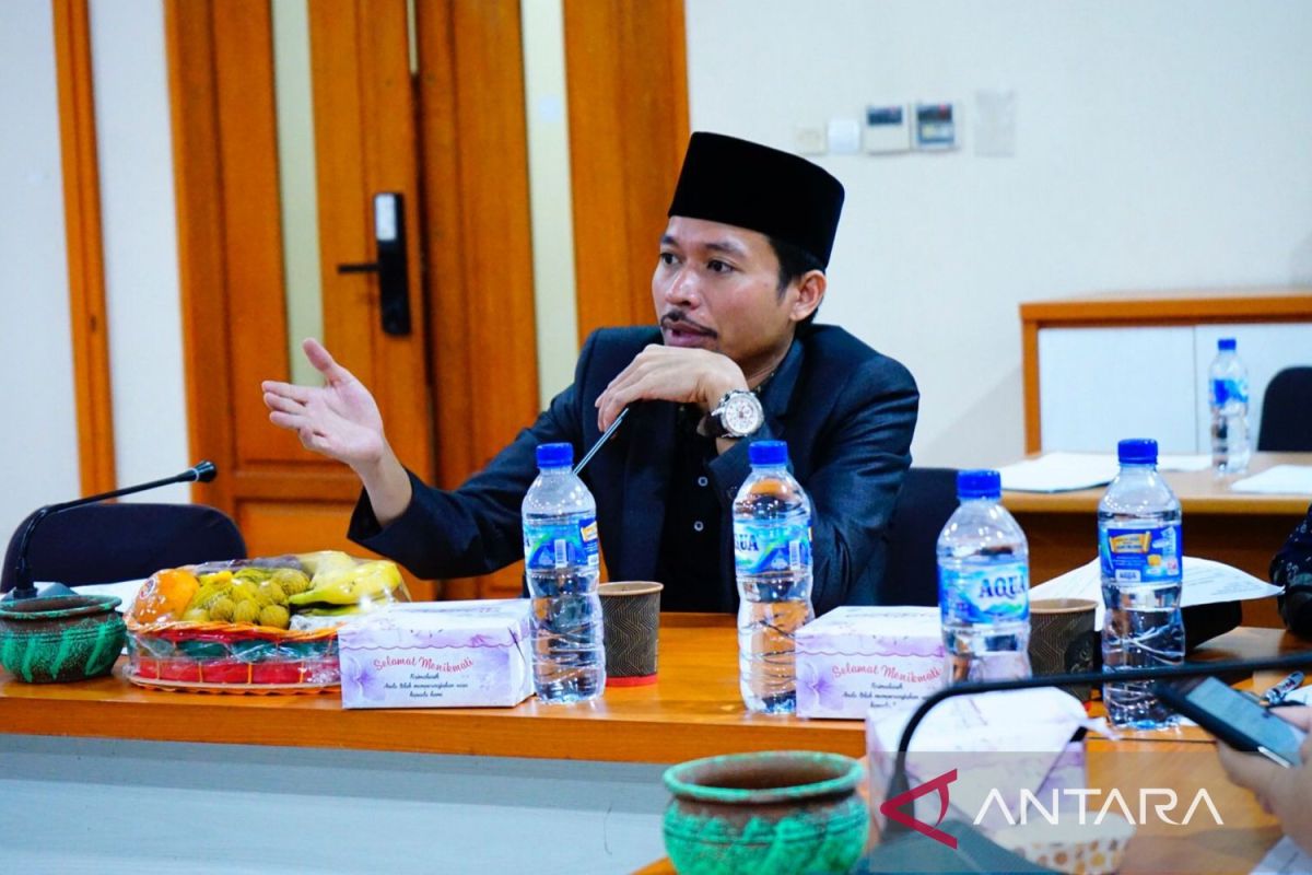 DPRD Bekasi sahkan dua perda strategis perkuat tata kelola pemerintah dan perlindungan sosial