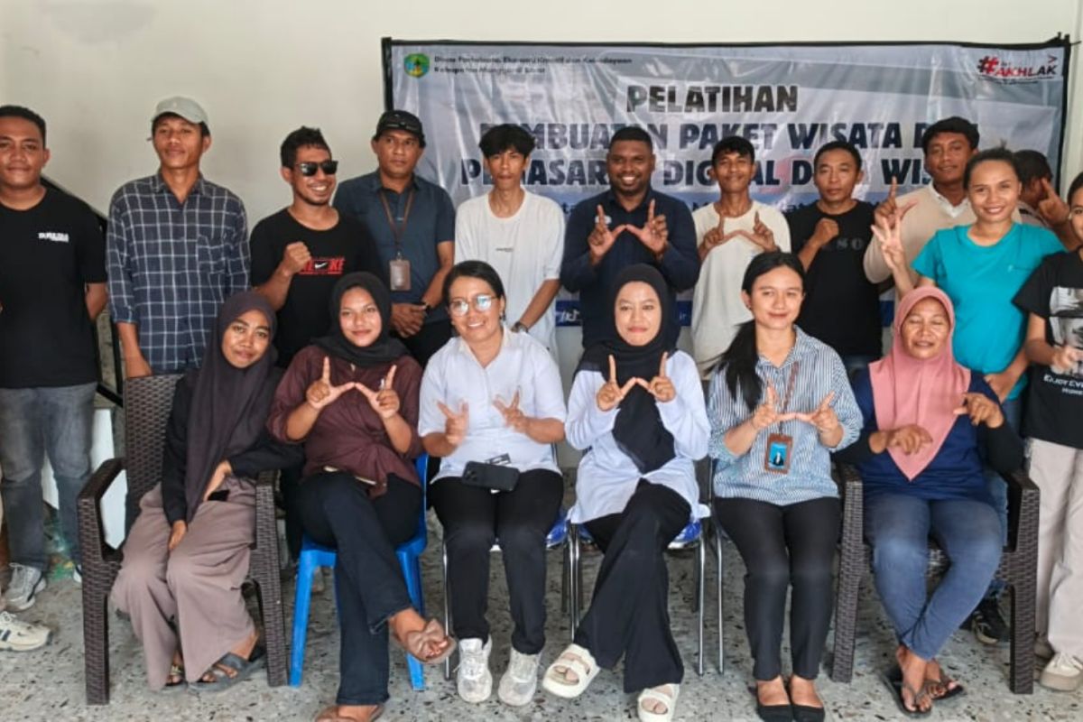 Pemkab Mabar latih Pokdarwis susun paket wisata dan pemasaran digital