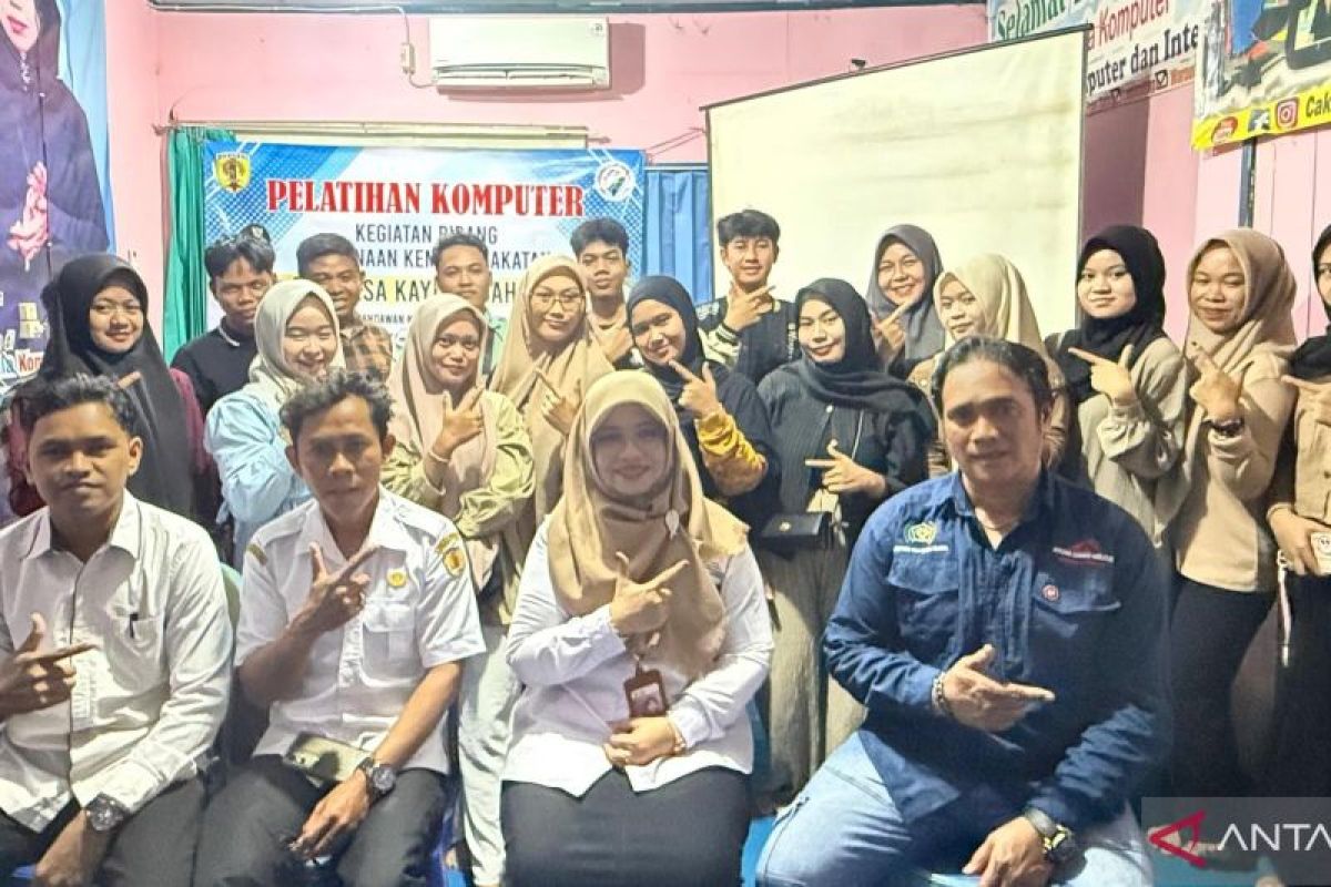 Desa Kayu Rabah HST latih SDM bina warga berusia produktif