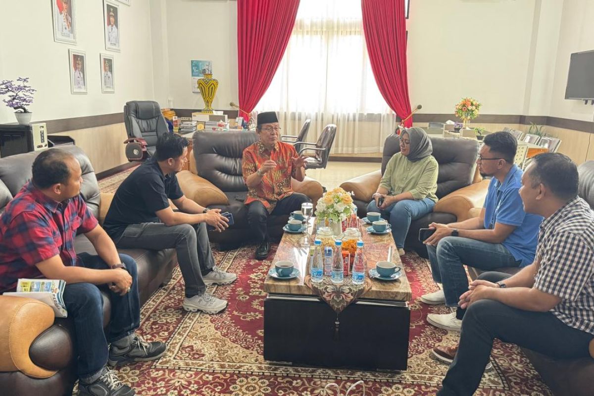 Dalam Semangat Hari Pahlawan, PLN UP3 Payakumbuh Perkuat Sinergi dengan Pemko Payakumbuh untuk Wujudkan Kota Terang dan Berenergi Bersih