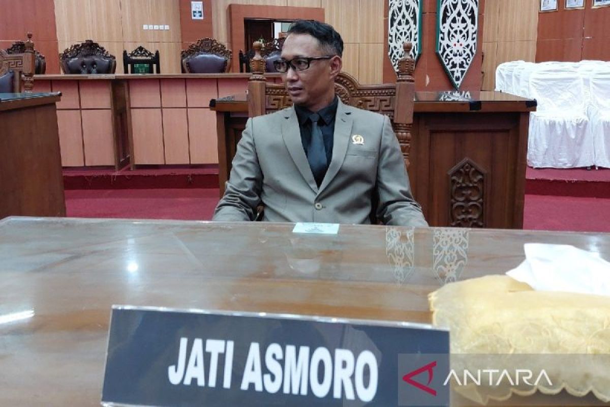 DPRD Palangka Raya ingatkan warga di bantaran Sungai Kahayan waspadai banjir