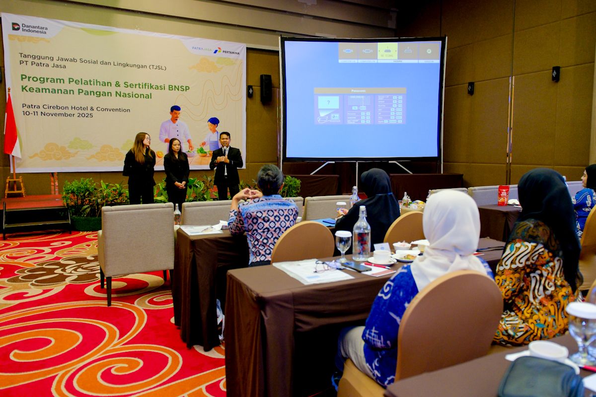 Patra Jasa perkuat daya saing 50 UMKM Cirebon lewat pelatihan BNSP